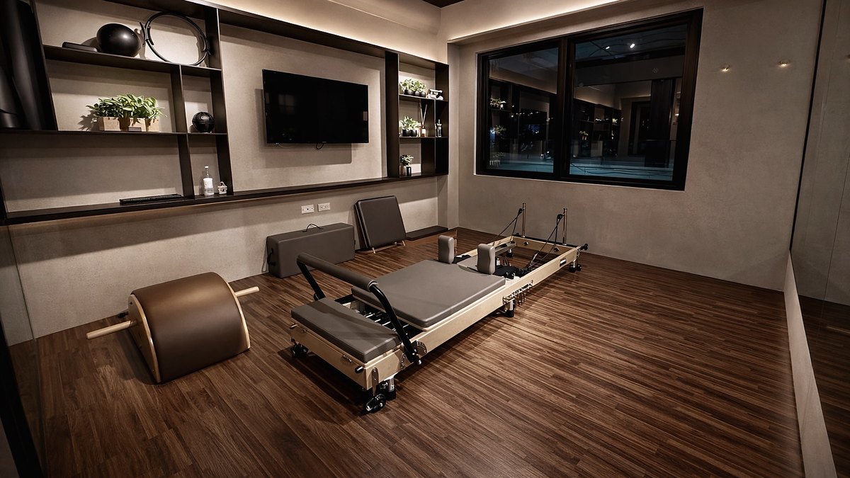 G-SQUARE 2F Reformer 器械